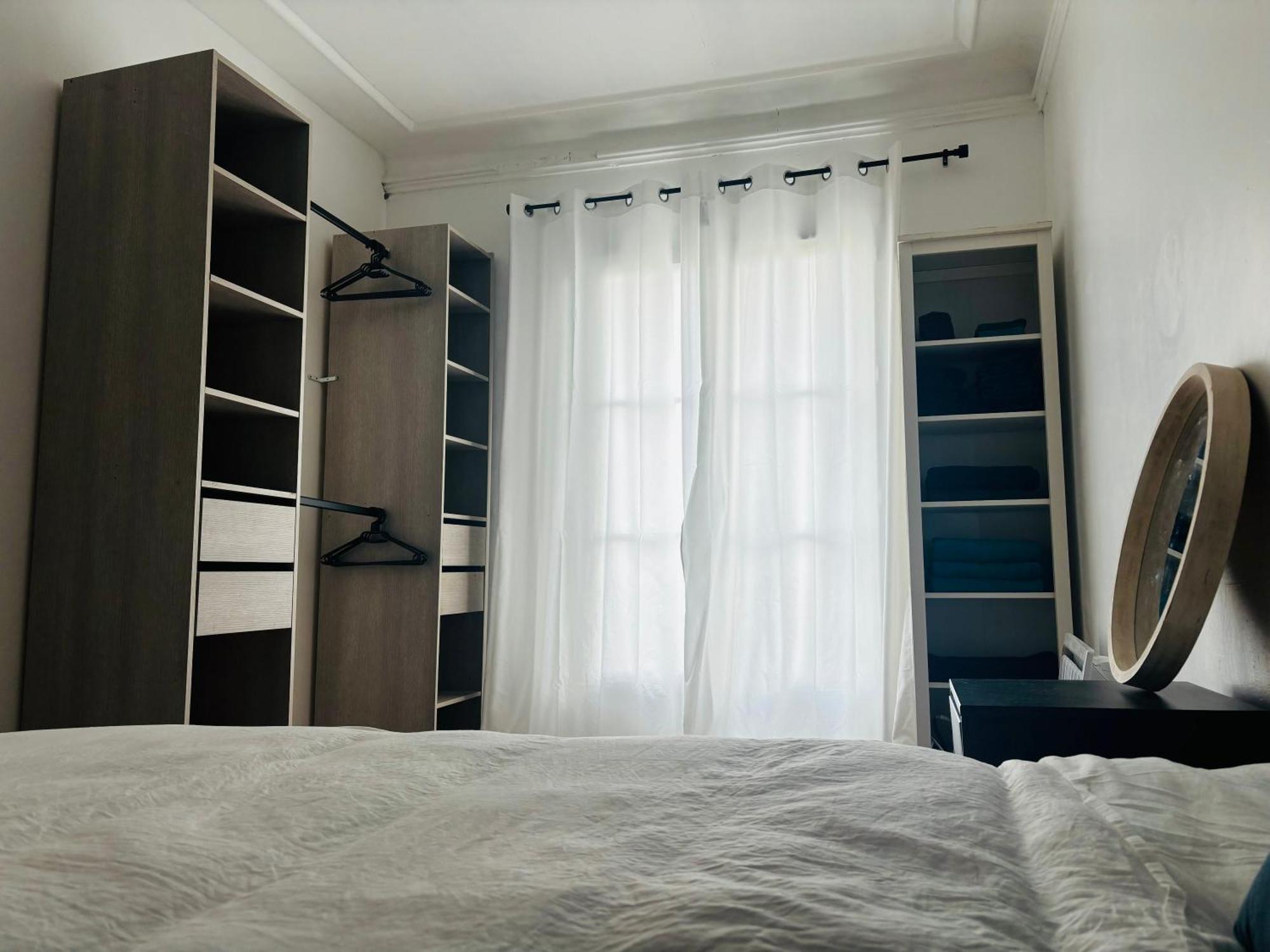 La Maison Du Bonheur A Charonne Paris Eksteriør bilde