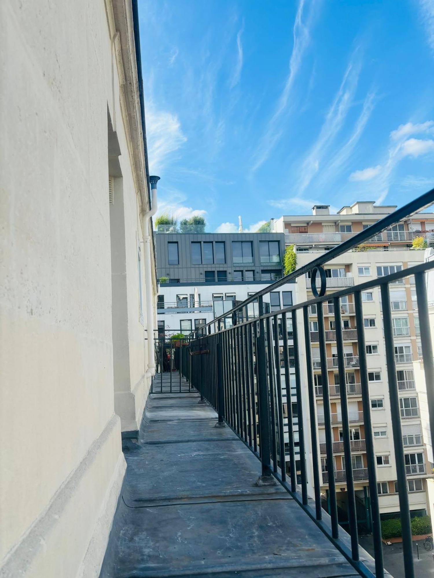 La Maison Du Bonheur A Charonne Paris Eksteriør bilde